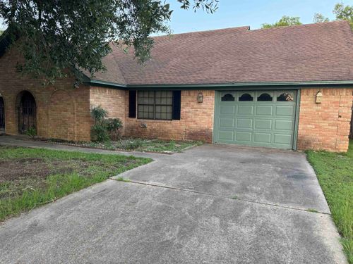 107 Villa Dr, Troup, TX, 75789-3117 | Card Image