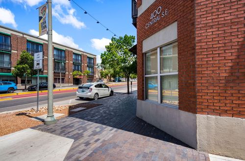 305-305-400 Central Ave Se, Albuquerque, NM, 87102-3471 | Card Image