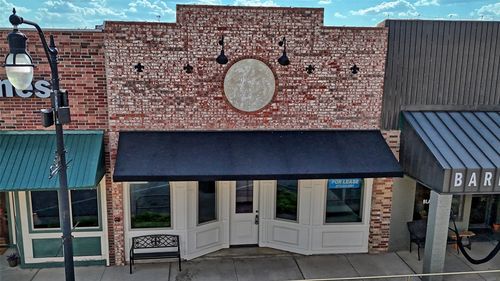207 Clay St, Nocona, TX, 76255-2103 | Card Image