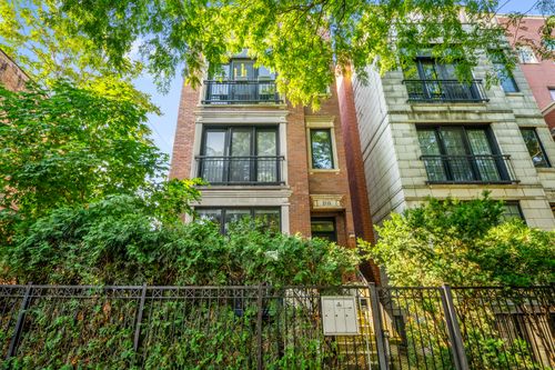 2-2115 W Crystal St, Chicago, IL, 60622-7896 | Card Image