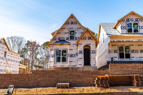 724 Powell Dr, Raleigh, NC, 27606-1626 | Card Image