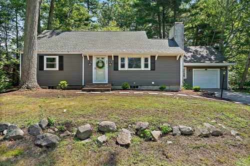 32 Greenlodge St, Dedham, MA, 02026-6223 | Card Image