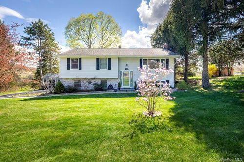 27 Morningside Dr, Patterson, NY, 12563-2309 | Card Image