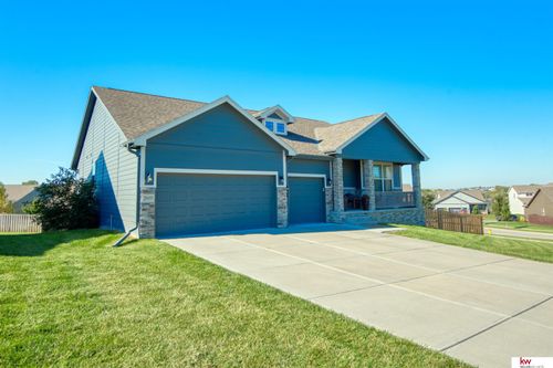 20459 C St, Elkhorn, NE, 68022-2284 | Card Image