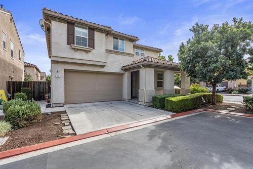 130 Lusitano Way, Gilroy, CA, 95020 | Card Image