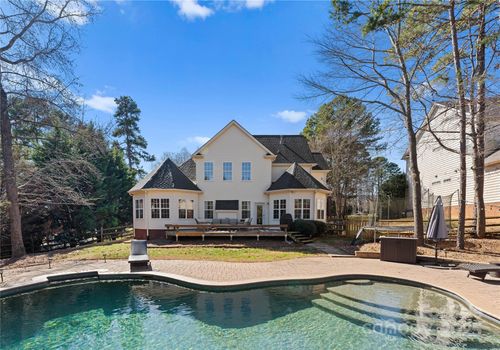 2004 Crismark Dr, Indian Trail, NC, 28079-5554 | Card Image