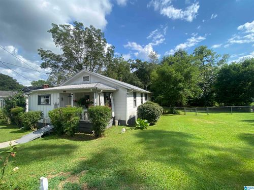 307 Sunrise Blvd, HUEYTOWN, AL, 35023-2732 | Card Image