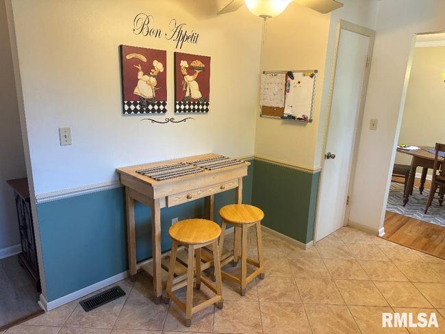 1345 W Woodside Dr, House other with 3 bedrooms, 3 bathrooms and null parking in Dunlap IL | Image 22
