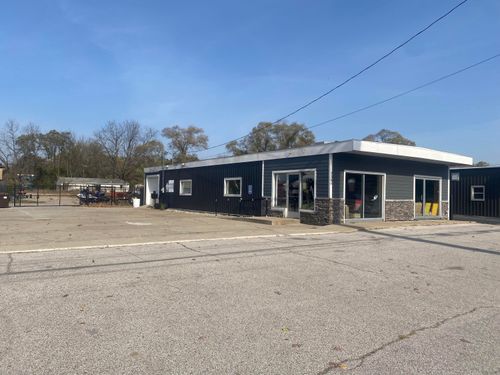 2256/2260 E Apple Avenue, Muskegon Charter Township, MI, 49442 | Card Image