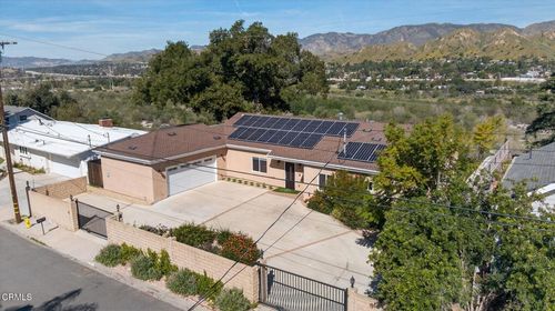 10755 Wheatland Ave, Sunland, CA, 91040-1255 | Card Image