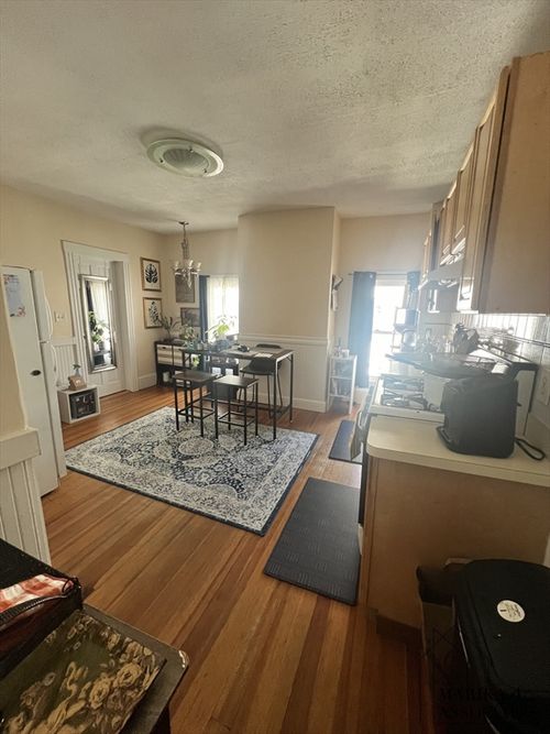 2-266 Adams Street, Newton, MA, 02458 | Card Image