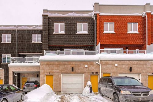 7-124 Seabrook Dr, Kitchener, ON, N2R0R7 | Card Image