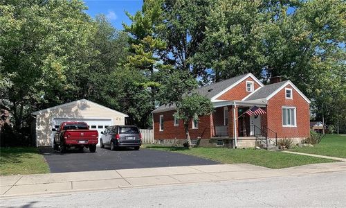 12 Harshman St, Brookville, OH, 45309-1410 | Card Image
