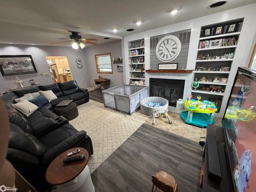 725 6th Ave, Coon Rapids, IA, 50058-1025 | Card Image