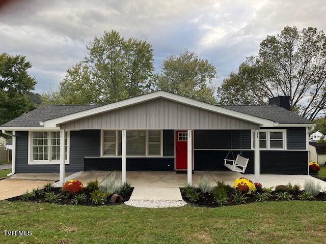 Dejarnette St, Elizabethton, TN 37643