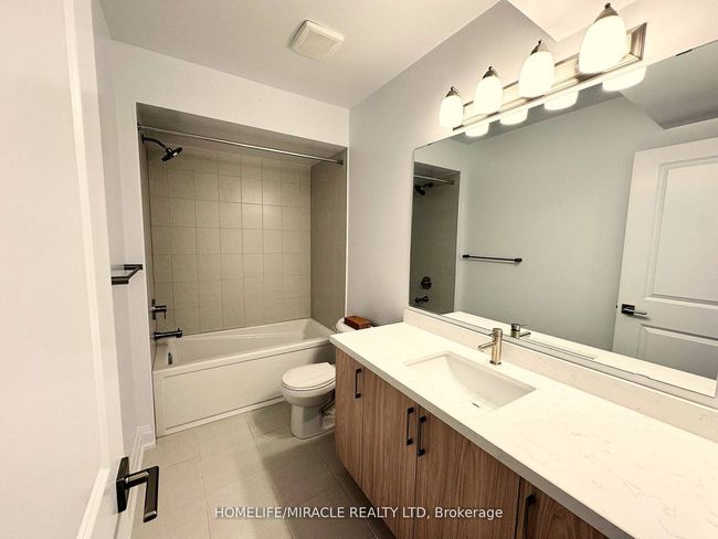 25 Gateway Dr, House other with 6 bedrooms, 4 bathrooms and 2 parking in Barrie ON | Image 5