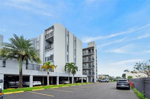 419-305 W 68th St, Hialeah, FL, 33014-5407 | Card Image