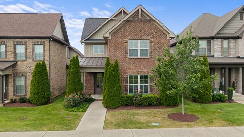 1068 Ambling Way, Gallatin, TN, 37066-2196 | Card Image