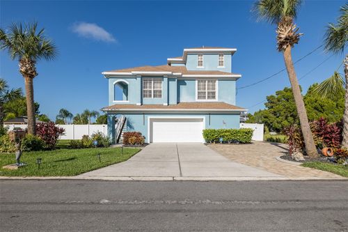 3271 Hibiscus Dr, HERNANDO BEACH, FL, 34607-3518 | Card Image