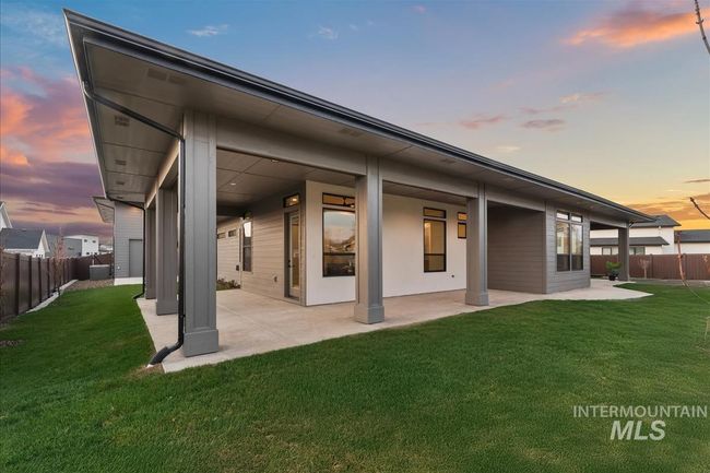 9891 W Napier Ct, House other with 4 bedrooms, 4 bathrooms and 5 parking in Star ID | Image 46