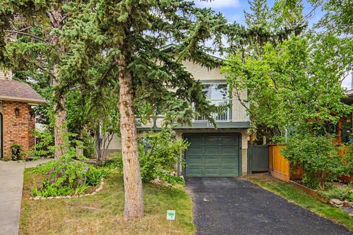 232 Sandstone Pl Nw, Calgary, AB, T3K2X6 | Card Image