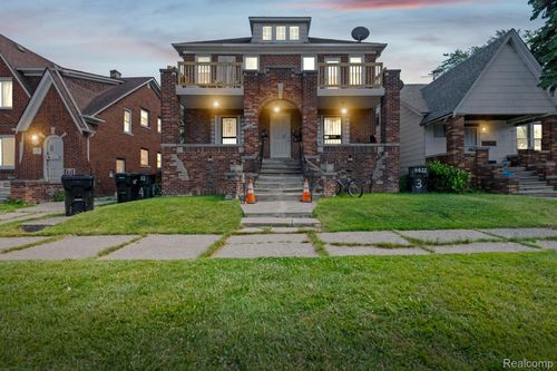 14422 Maddelein St, Detroit, MI, 48205-2588 | Card Image