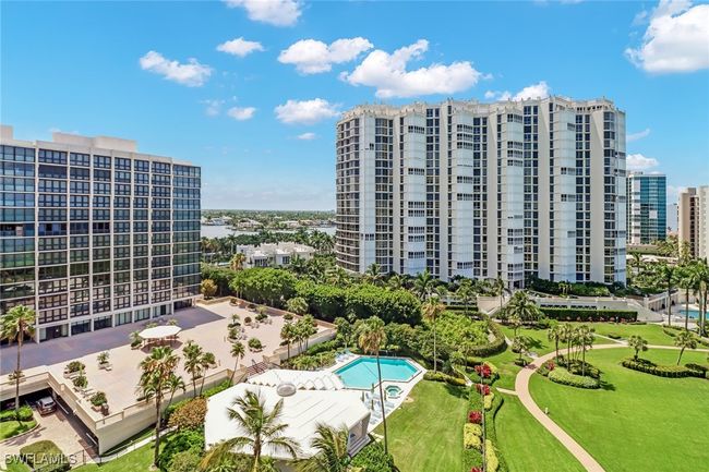 APT-1002 - 4041 Gulf Shore Blvd N, Condo with 2 bedrooms, 3 bathrooms and null parking in NAPLES FL | Image 26