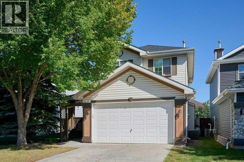 42 Chapalina Way Se, Calgary, AB, T2X3P1 | Card Image