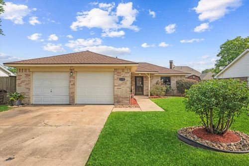 11731 Bexar Dr, La Porte, TX, 77571-9550 | Card Image