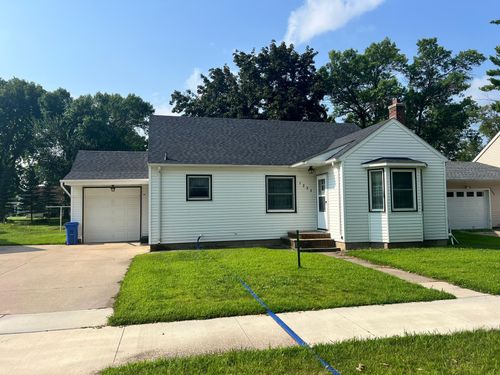 1253 Chestnut St, Dawson, MN, 56232-2228 | Card Image