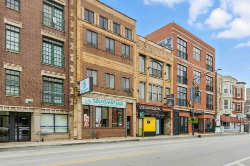 apt-3e-3347 Clark St, Chicago, IL, 60657-1654 | Card Image