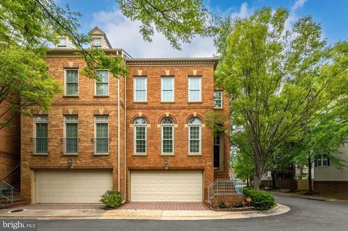 5015 Waple Ln, ALEXANDRIA, VA, 22304-7727 | Card Image