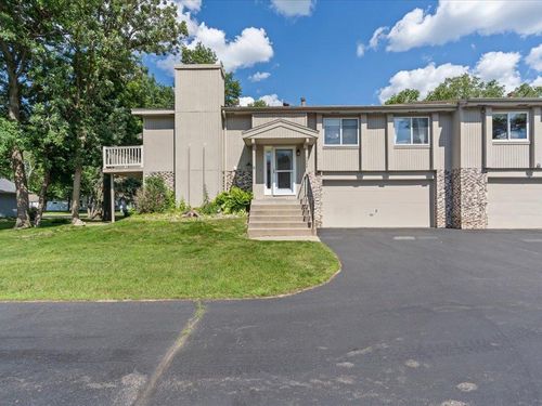 2208 Spruce Dr, Brainerd, MN, 56401-4538 | Card Image