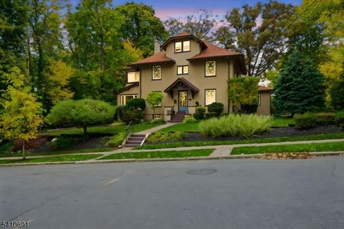 238 Rutgers Pl, Nutley, NJ, 07110-1838 | Card Image