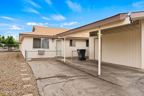 500 Richards Rd, Union Gap, WA, 98903-1767 | Card Image