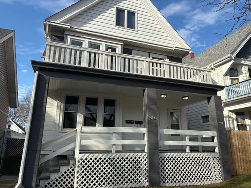 2053-20512053 S 30th St, Milwaukee, WI, 53215-2131 | Card Image