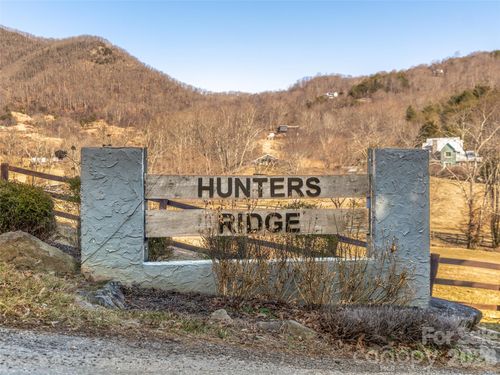 9999 Hunters Ridge Rd, Canton, NC, 28716 | Card Image