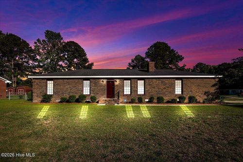 101 Waters Cir, Goldsboro, NC, 27534-8808 | Card Image