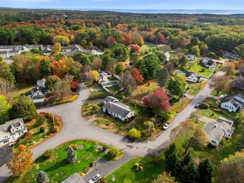 21 Mountainview Ter, Rye, NH, 03870-2311 | Card Image