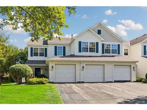1673 Countryside Dr, Shakopee, MN, 55379-4527 | Card Image