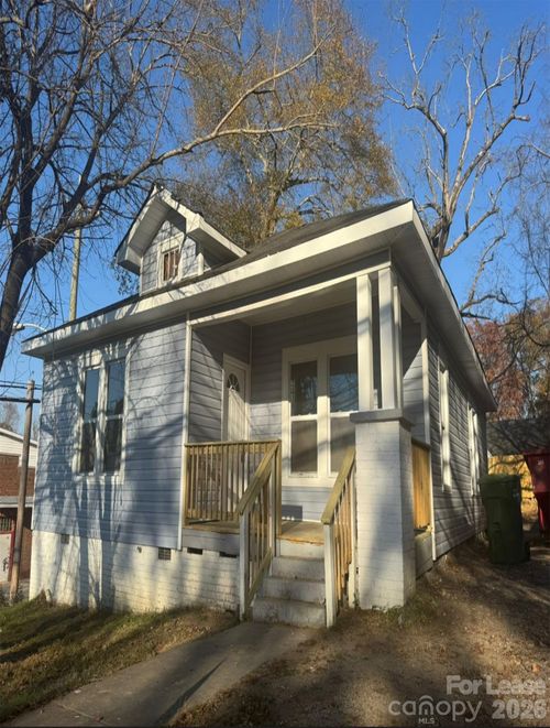 201 S Market St, Lancaster, SC, 29720-2553 | Card Image