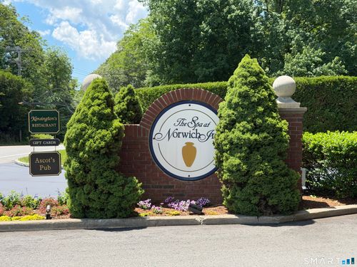 213-213 Old Pond Ln, Norwich, CT, 06360-7027 | Card Image