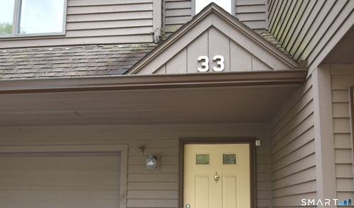 33-489 Wolcott St, Bristol, CT, 06010-6472 | Card Image