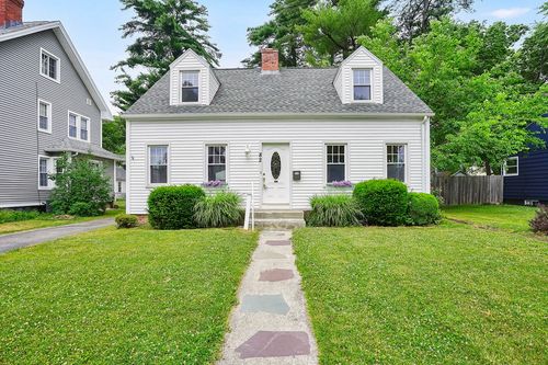 82 Biltmore St, Springfield, MA, 01108-2614 | Card Image
