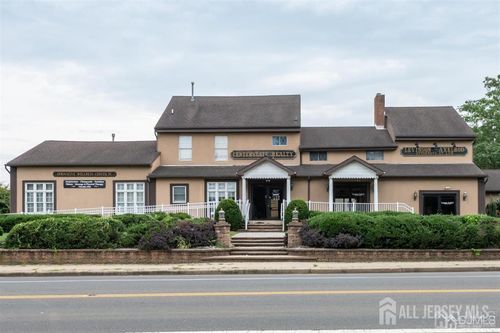 c-220 Forsgate Dr, Jamesburg, NJ, 08831-1375 | Card Image