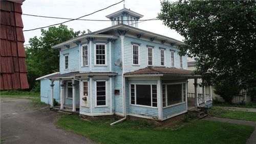 108 N Main St, Naples, NY, 14512-9701 | Card Image