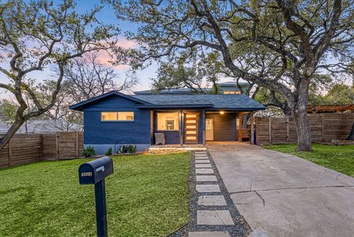 2-3015 Burning Oak Dr, Austin, TX, 78704-4863 | Card Image