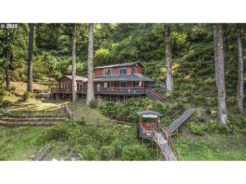 1547 N Tenmile Lk, Lakeside, OR, 97449-8692 | Card Image