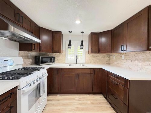 103-1174 E Main St, El Cajon, CA, 92021-7120 | Card Image