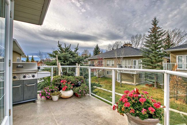 37 Rowland Lane, Home with 3 bedrooms, 2 bathrooms and 2 parking in Okotoks AB | Image 37